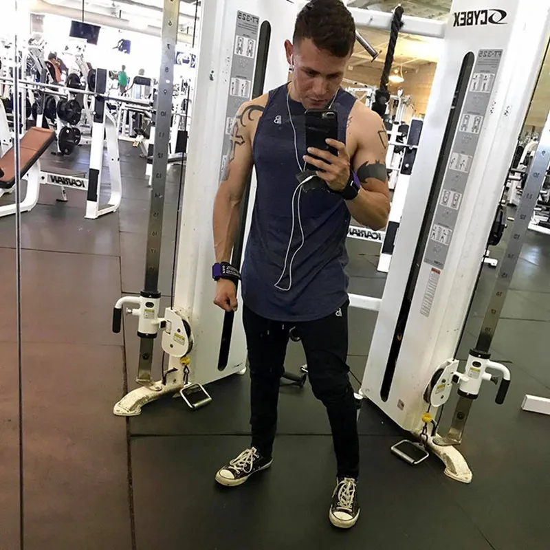 4635128785_1070042364