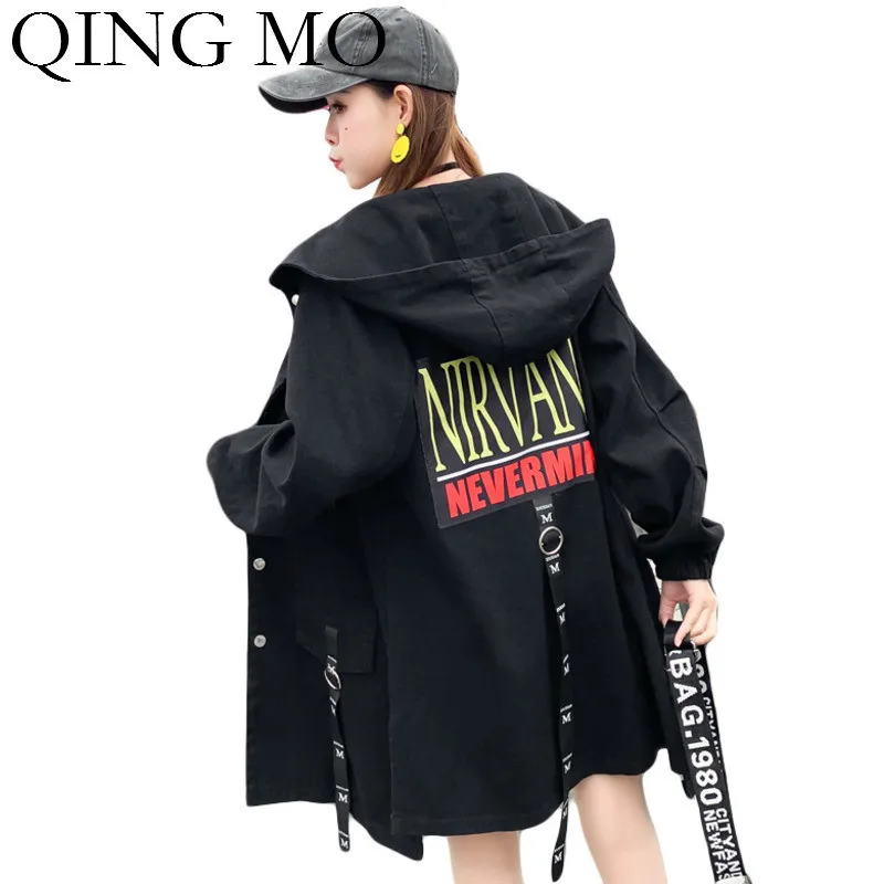 

QING MO Women Black Letter Print Denim Coat 2019 Autumn Women Full Length Casual Loose Coat Single Breasted Closure Coat ZQY1102