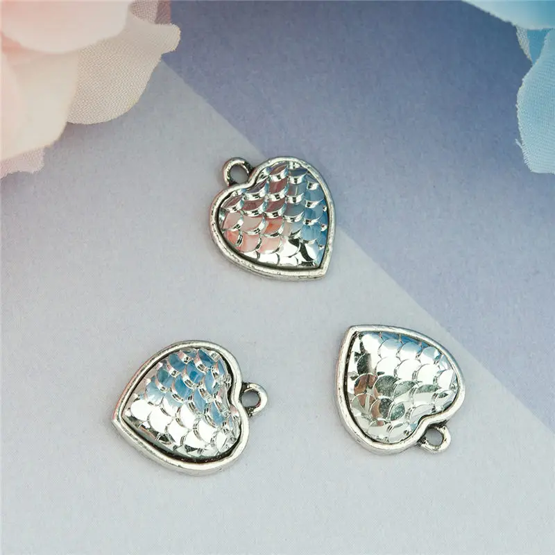 DoreenBeads Drusy Серебрянные украшения в античном стиле подвеска в виде сердца многоцветный рыбы/чешуя дракона 16 мм x 14 мм(5/" x 4/8") 10 шт - Окраска металла: silver
