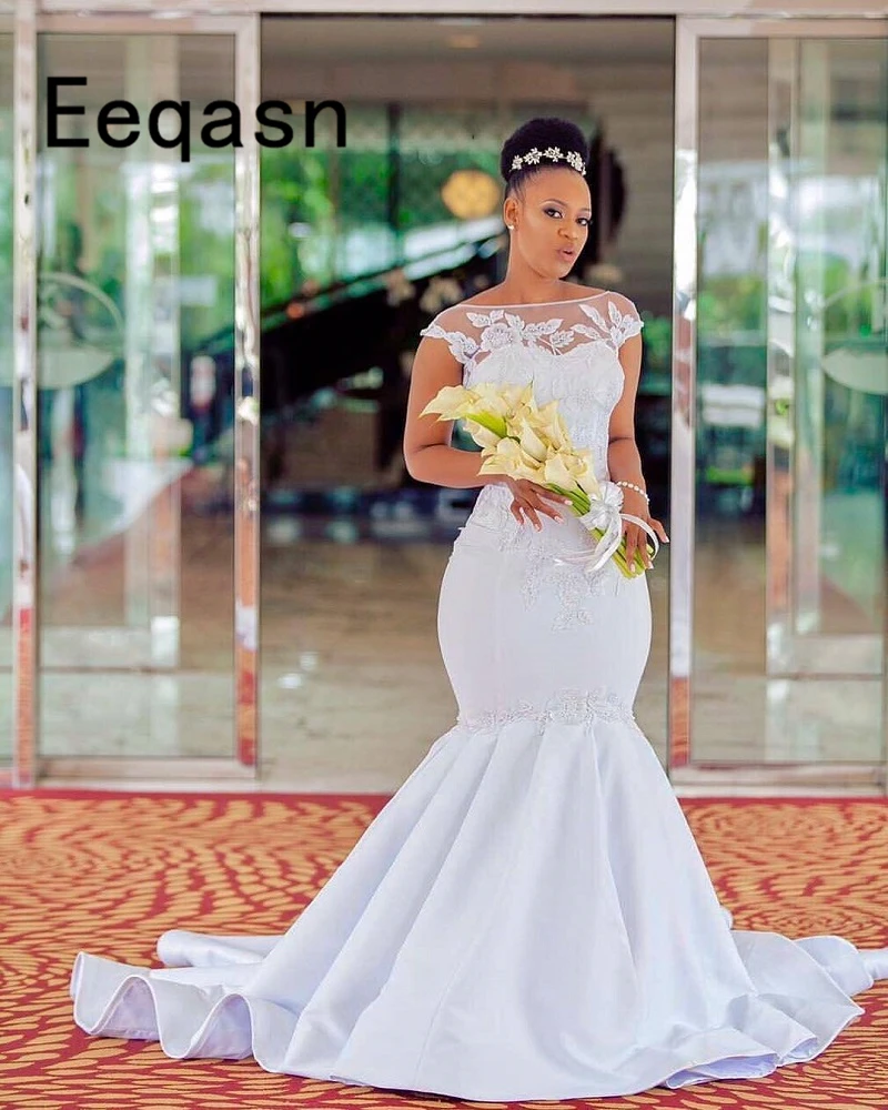 

African Mermaid Wedding Dresses 2019 Illusion Neckline Lace Floor Length Court Train Wedding Gown vestido de novia