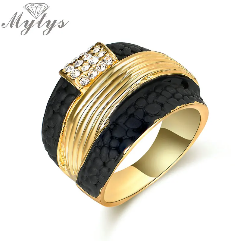

Mytys Fashion Black Mix Yellow Gold Color Ring for Women Two Tone Trendy Jewelry Party Accessory Every Day Wearable R1913