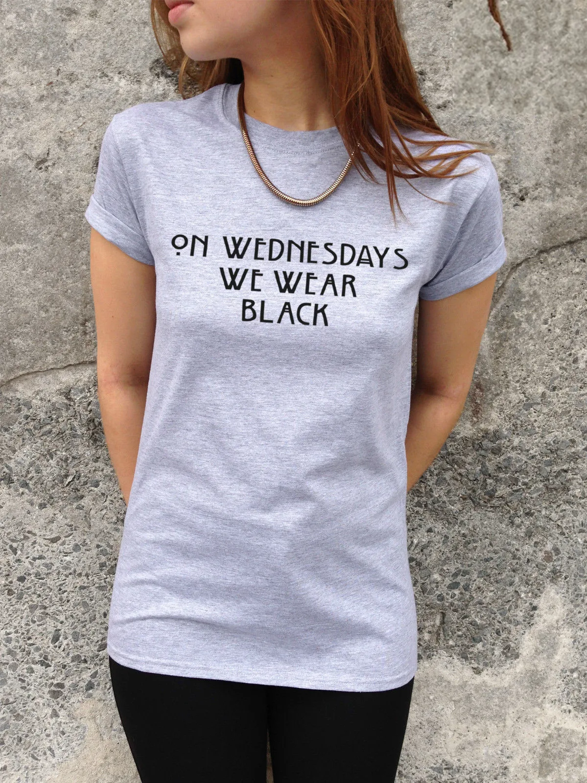 а пивас будет футболка. футболка с принтом пивас. футболка мейнстрим. всё нормально деньги есть. футболка с принтом пивас.