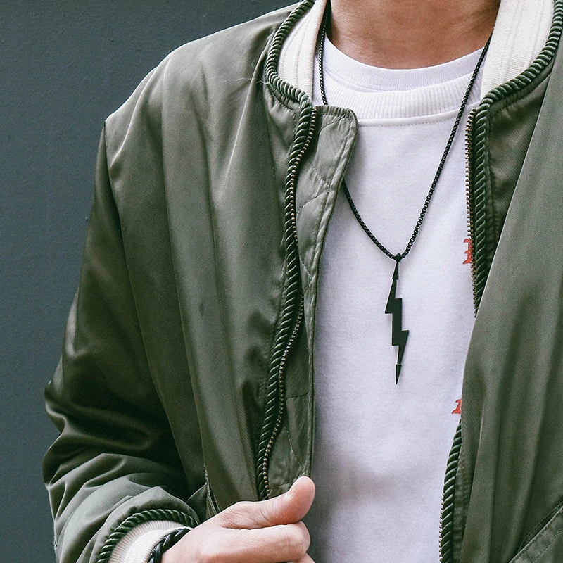 

Hip Hop Jewelry For Men Women Lightning Bolt Pendant Stainless Steel Natural Power Special Design Necklace Fashion Accessories