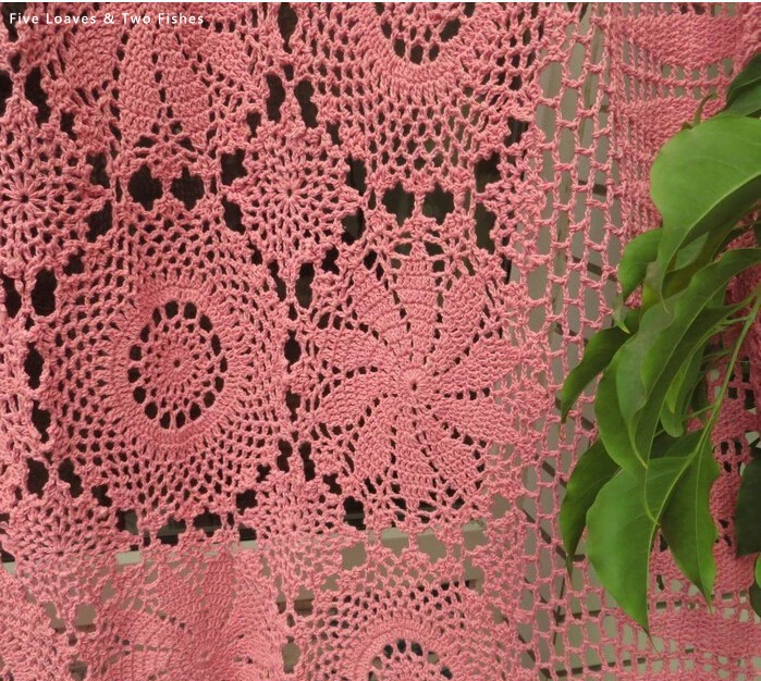 Ажурный трикотаж вышитые цветы ручной работы розовые хлопковые шторы Юго-Восточной Азии Стиль Свадебные покрывала кровати розовые шторы