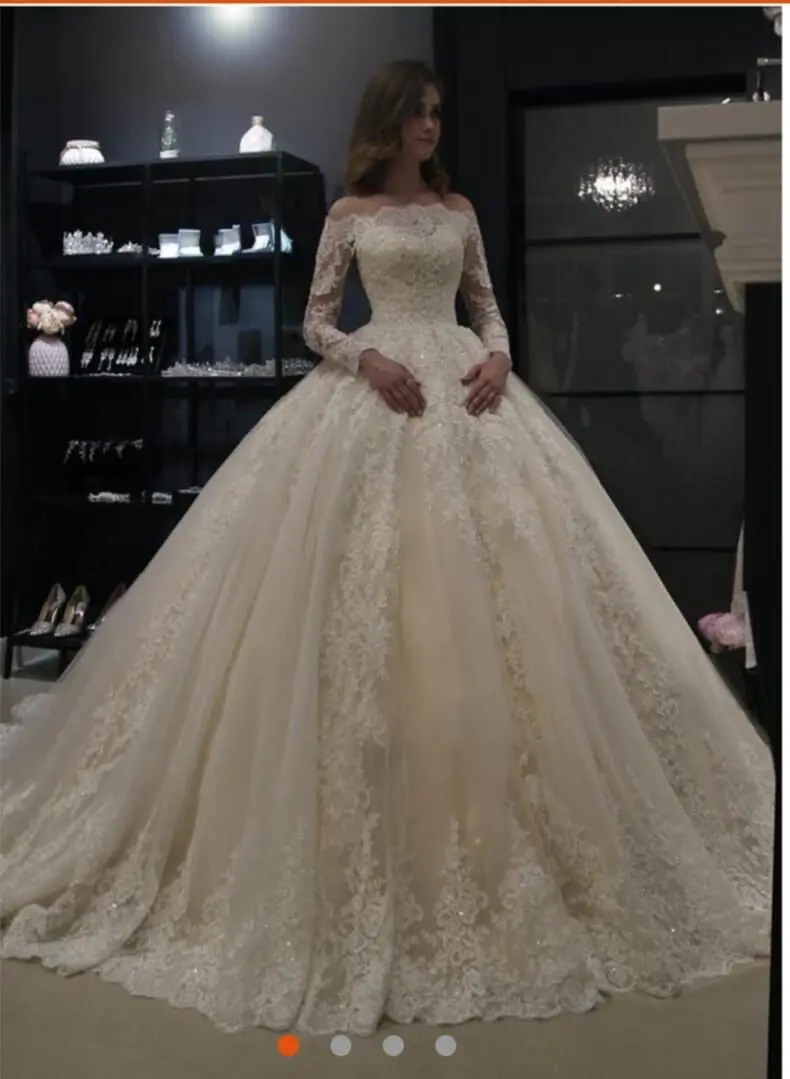 

Vintage Champagne Women Dresses Mandarin Collar 2019 Long Sleeve Ball Gown Wedding Gown Long Train Beaded Lace Bridal White