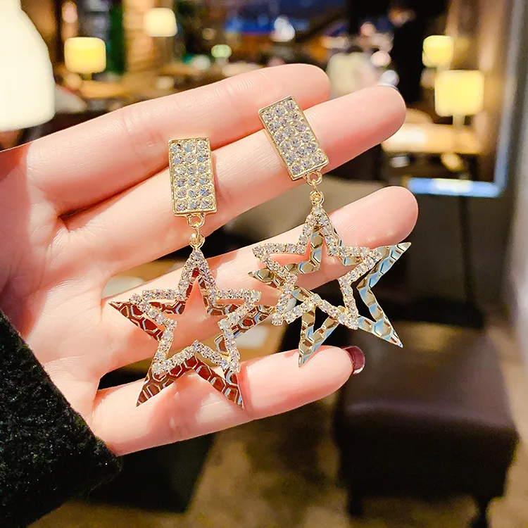 

Shiny Side New Women's Fashion Brand Jewelry Pierced Star Stud Earrings for Women Gift Simple Style Earrings