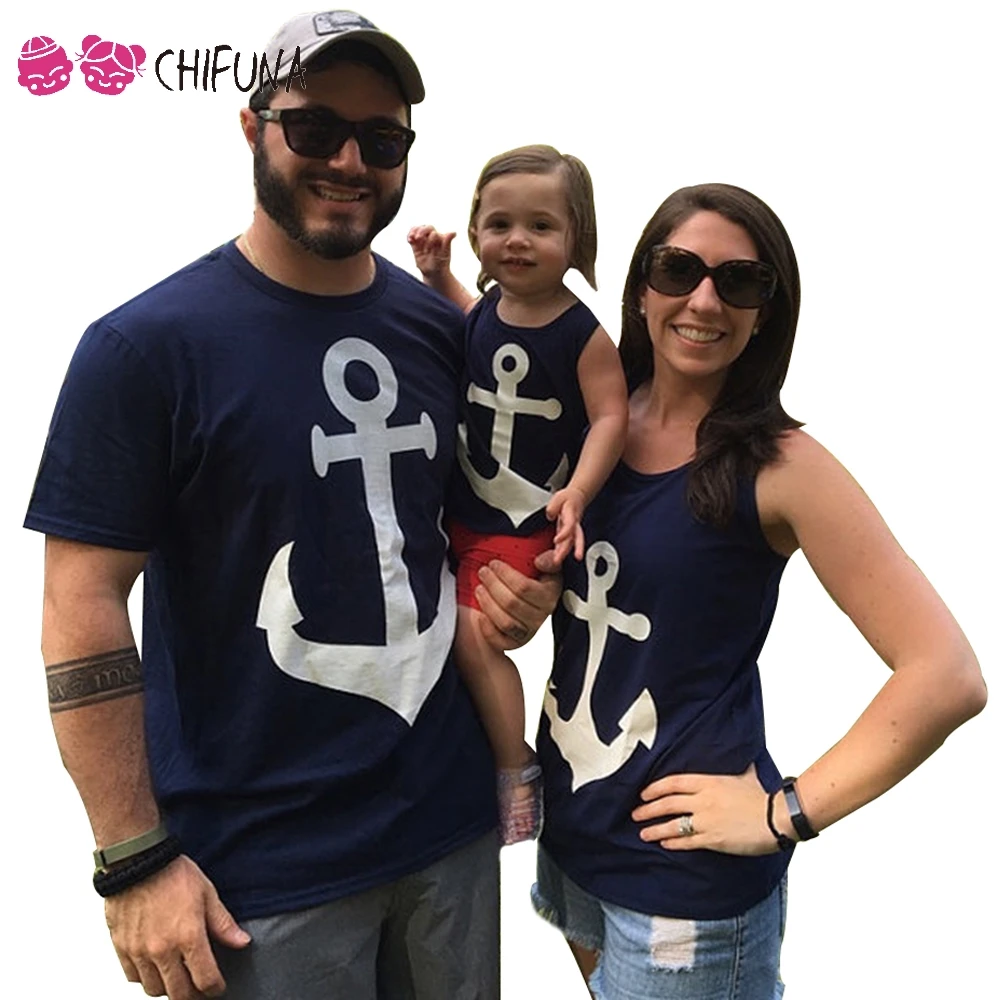 

Navy Style Family Matching Outfits Summer Anchor Pattern Vest with Bow Mother Daughter Son T-shirts Family Look 2017 New