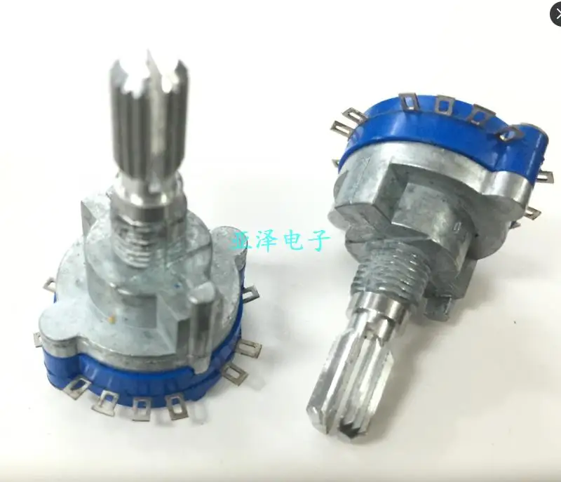 

2PCS/LOT Taiwan FD SRRN Howard handwheel switch 2 knife 6 gear band switch shaft length 20MM