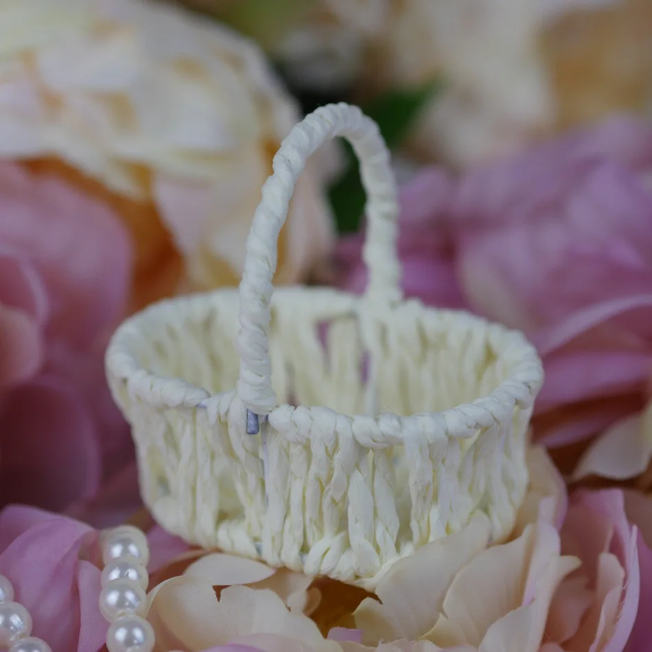 

50 X White Basket Shape Wedding Favour Candy Boxes Mini Doll House Wicker Chocolate Box (7x7x5.5cm)