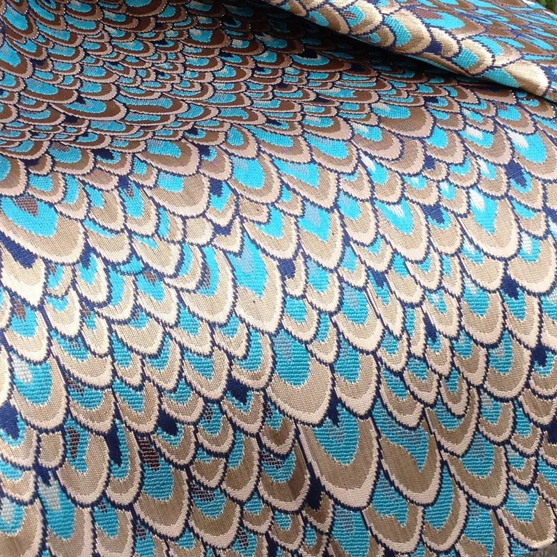 

1Yard 91*150cm,Metallic Peacock Jacquard Brocade Fabric,Wdith:150cm,Dress Cloth Shining Tecido,Vest Jacket Sewing Material