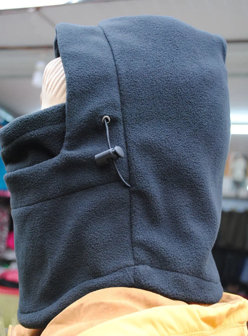 2507107074_1072103066