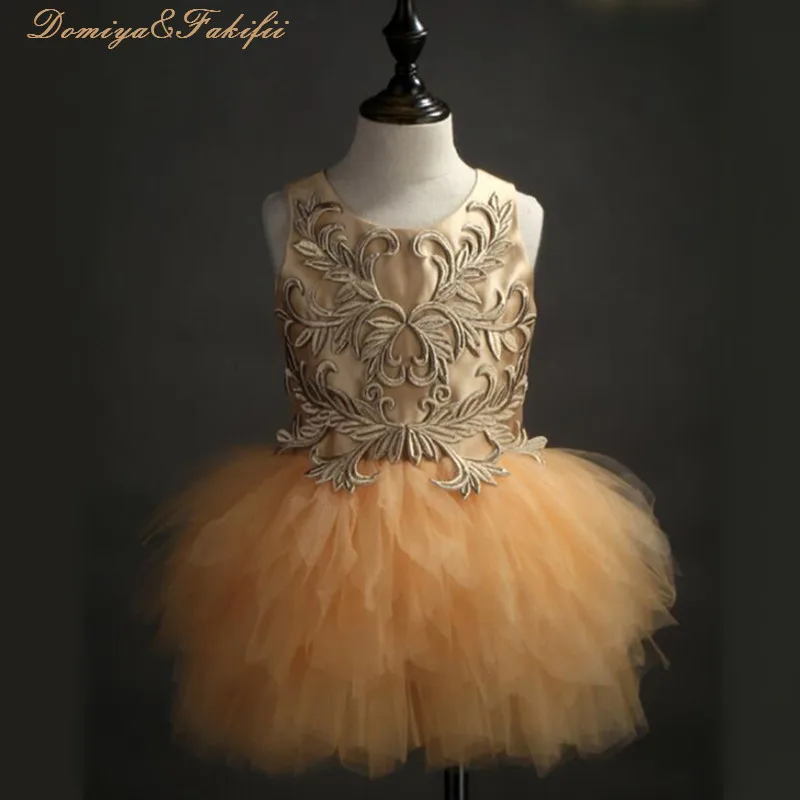 

Hot Pretty Scoop Gold Lace Flower Girls Dresses 2018 Luxury Ball Gown Girls First Communion Dress Party Dress Birthday Clothing