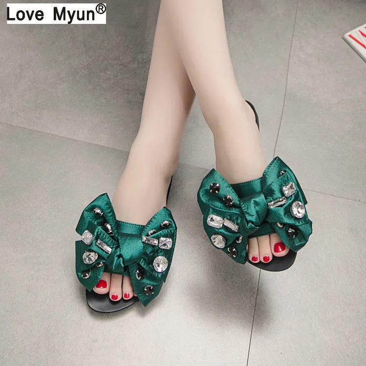 

2018 Beach Slides Fashion Solid Women Shoes With Rhinestone Butterfly-knot Woman Sandals Summer Flats Size 35-40 888