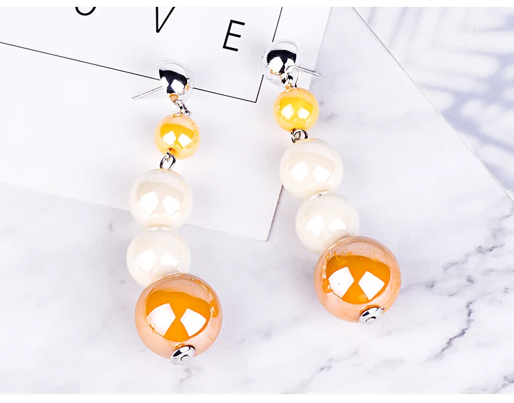 YUQINQIN Trendy Drop Earrings for Women 2018 Statement Acrylic Long Online Dangling Earings Fashion Elegant Resin Party Earring (7)