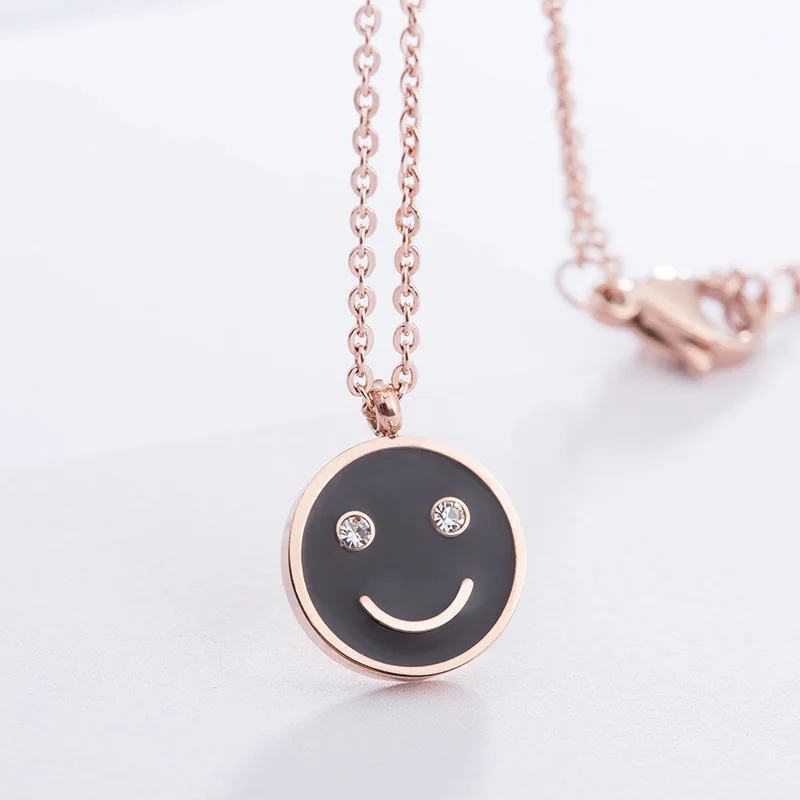 

WKOUD EAM Jewelry / 2019 New Fashion Temperament Rose Gold Color Black Smile Necklace Personality All-match Women Accessories