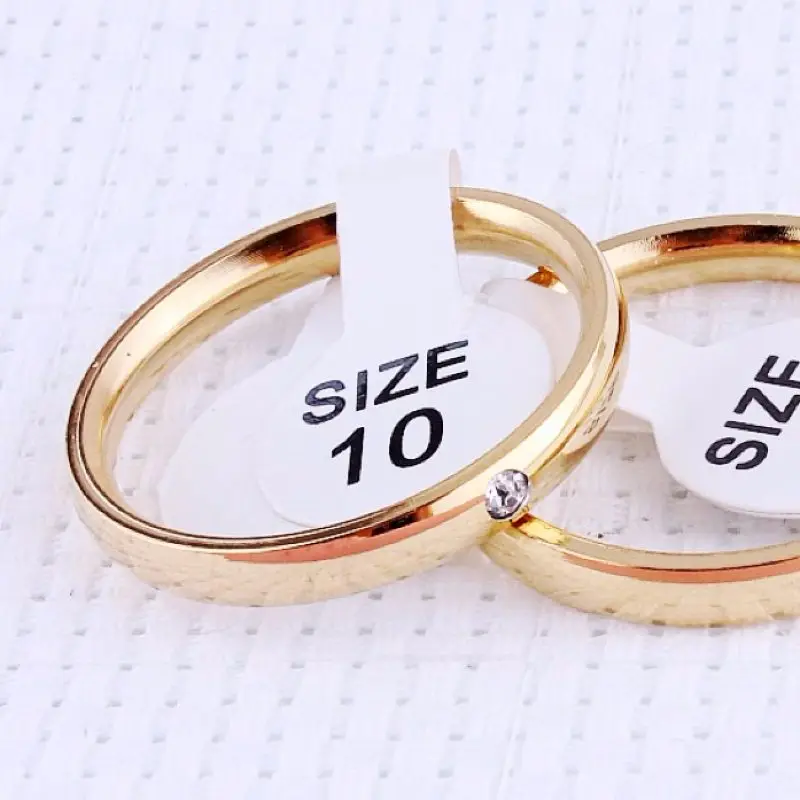 QianBei 30 шт. высокое качество 3 мм кристалл свадебные кольца унисекс для женщин мужчин золото цвет нержавеющая сталь кольцо ювелирные изделия опт