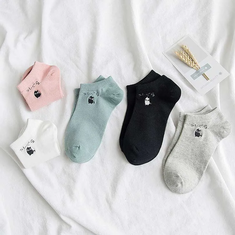 

New Leisure Solid Color Cartoon Cat Short Sock Breathable Comfortable Cotton Sweat Women Short Sock Chaussettes