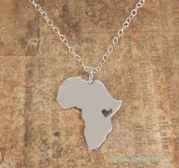 

10PCS- Outline Africa Map Necklace With Heart Country of South African Map Necklace Ethiopia Ciondolo Africa Necklaces