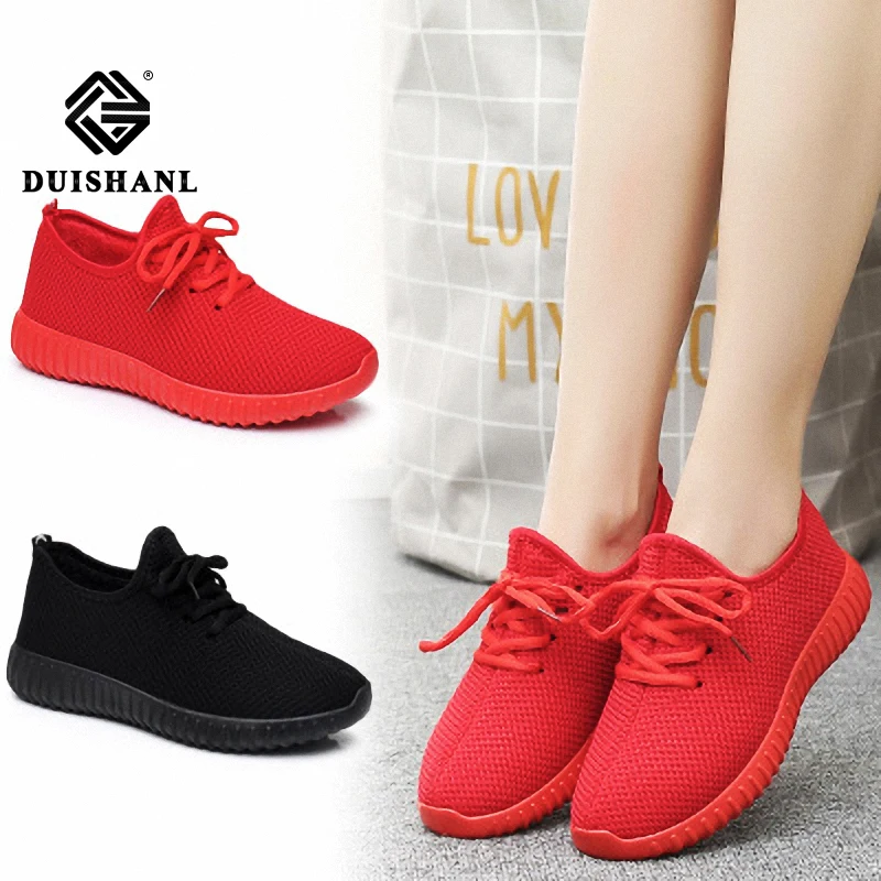 

Autumn and winter new women's shoes Korean version of the soft bottom coconut shoes wild sports casual running shoes
