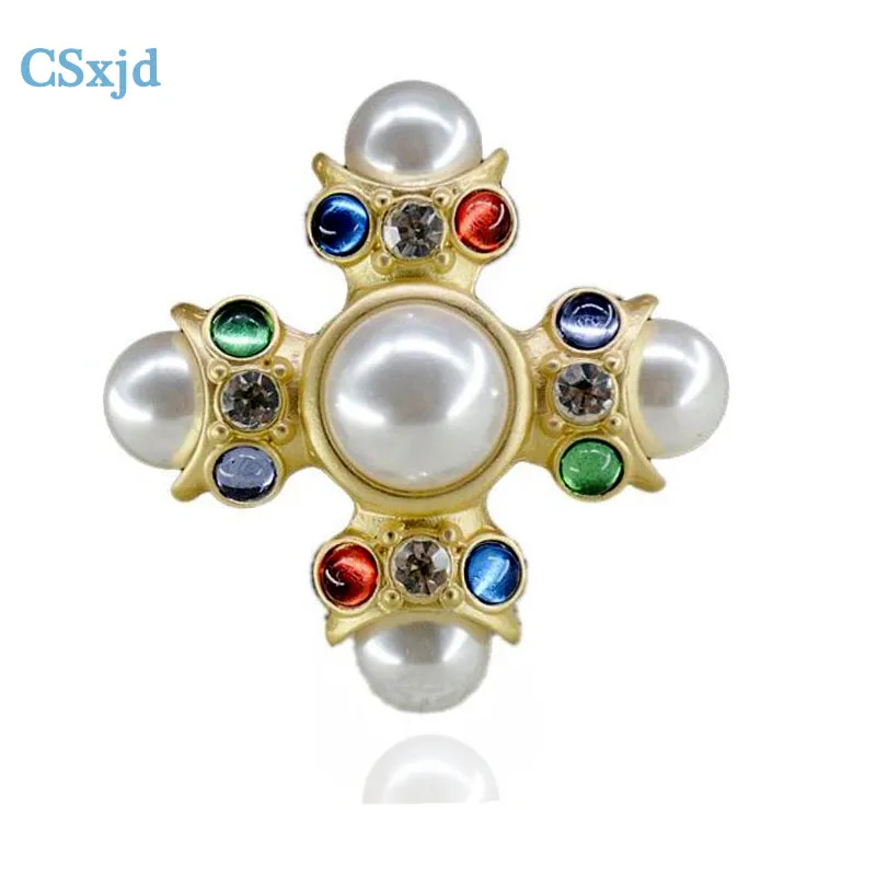 

CSxjd Vintage brooch Baroque Pearl colored Resin brooch women Jewelry gift