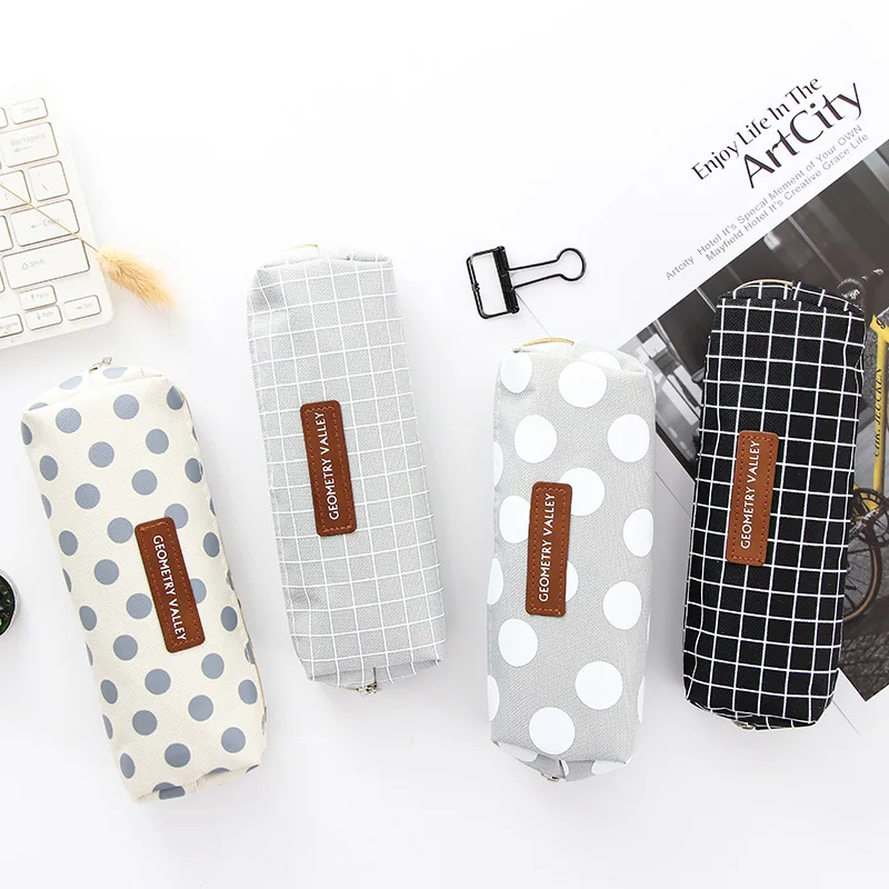 

1 Pcs Simple Canvas Round Plaid Pencil Case Storage Organizer Pen Bags Pouch Pencil Bag Pencilcase School Supply Stationery