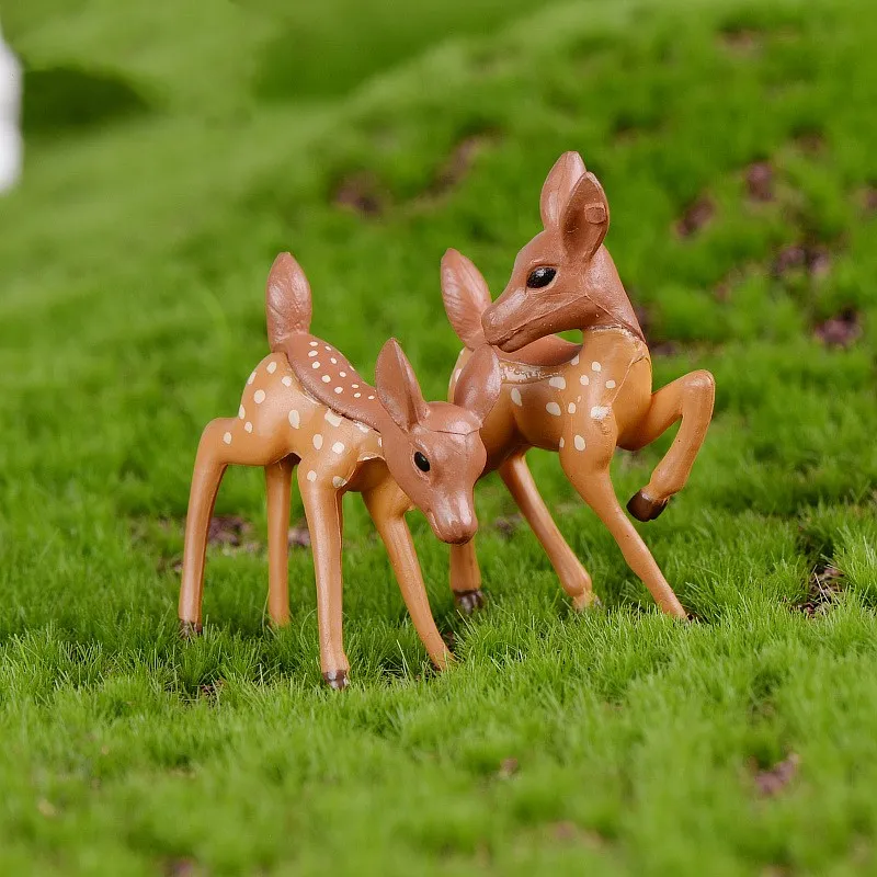 

Modeling Animals Deer Couples Doll Cartoon Anime Figure DIY Crafts Decoration Small Ornaments Figma Gifts Doll Toys for Children