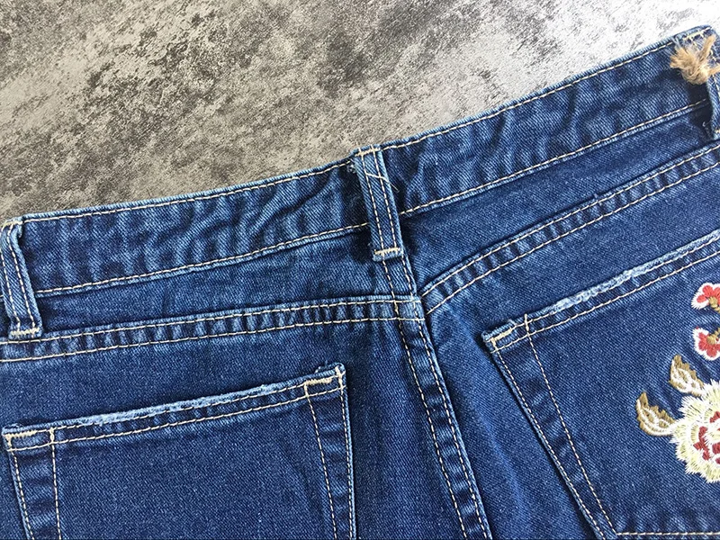 Sokotoo Для женщин Цветочная вышивка Девятый джинсы длиной до щиколотки Высокая талия тонкая джинсовые узкие брюки