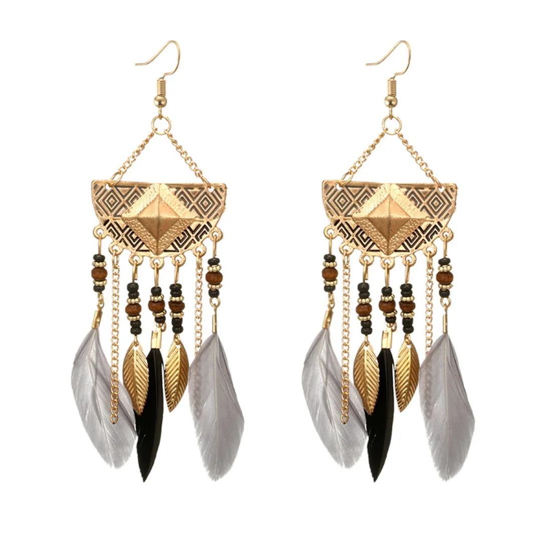 Punk Ethnic Tribal Tassel Beads Feather Dangle Earring Fan Shape Geometric Metal Earring Shellhard Women Statement Jewelry Gift