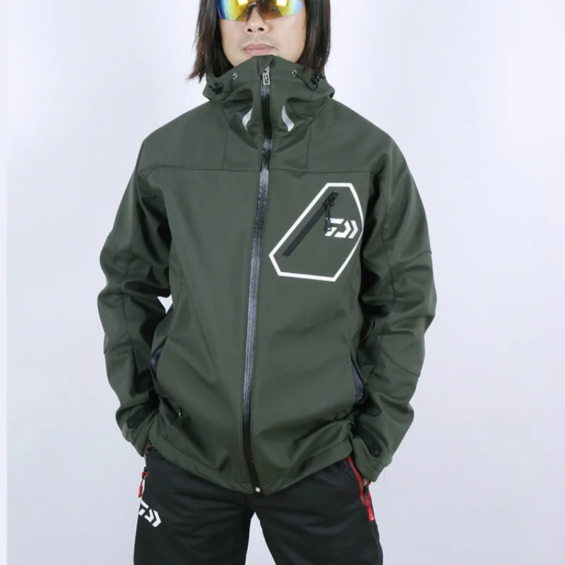 DAIWA Открытый Восхождение Водонепроницаемый куртка Для мужчин два комплекта Рыбалка пуховик зима Анти-УФ дышащие Рыбалка одежда - Цвет: Армейский зеленый