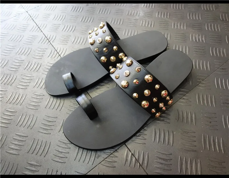 Новое поступление с заклепками вьетнамки на плоской подошве натуральная кожа мужские летние гладиаторы сандалии для отдыха