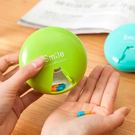 

Free Shipping pinkycolor 360 degrees Weekly Rotating Pillbox Travel Pill Case Pill Organizer Medicine Box Drugs Pill Container