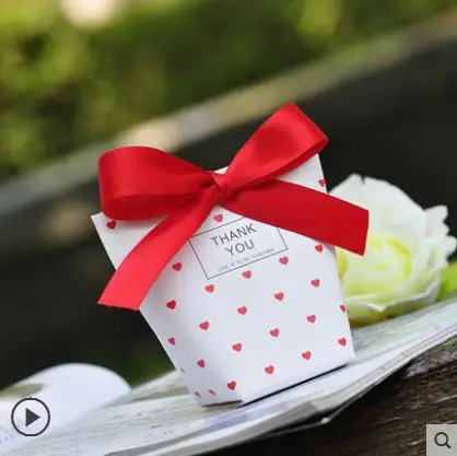 

50pcs/lot Size S M Heart print Candy Holders Wedding Candy Box Bear Sweets Gift Favor Birthday Party Boxes With Ribbon and bow