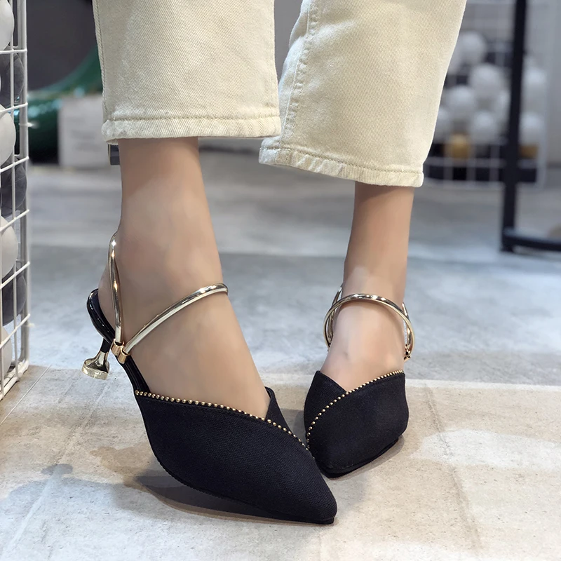 

chaussures femme 2019 flock new fashion women sandals women slippers two wears pointed toe Solid color Gladiator shoes