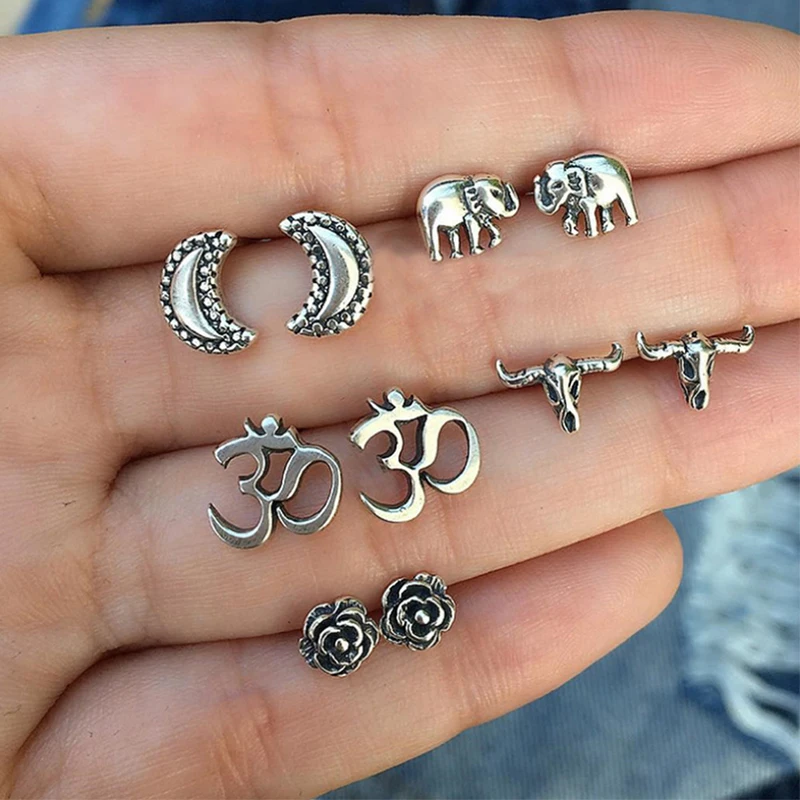 

5 Pcs/ Set Punk Moon Flower Om Cow Head Silver Earrings Set Lady Personality Party Clothing Jewelry Gift