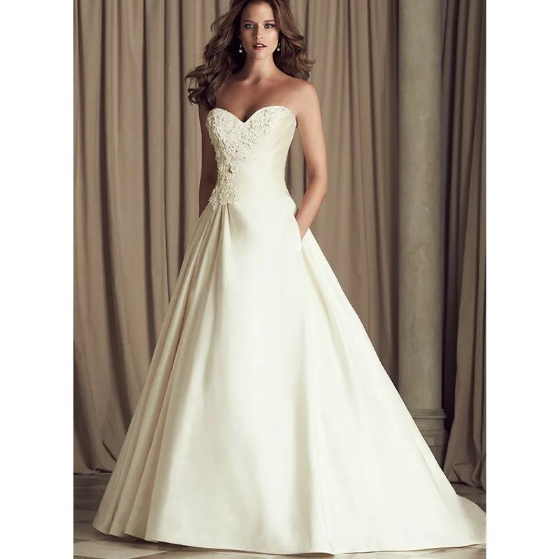 Plain Wedding Dress With Pockets 2