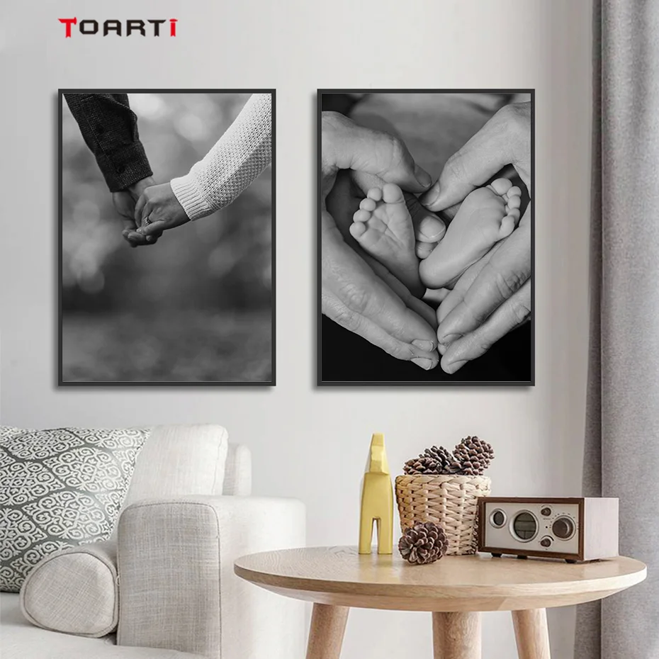 Hand In Hand Romantic Wall Art Realistic Painting Love Quotes Vintage Posters Nordic Prints Black&White Mural Bedroom Home Decor (4)