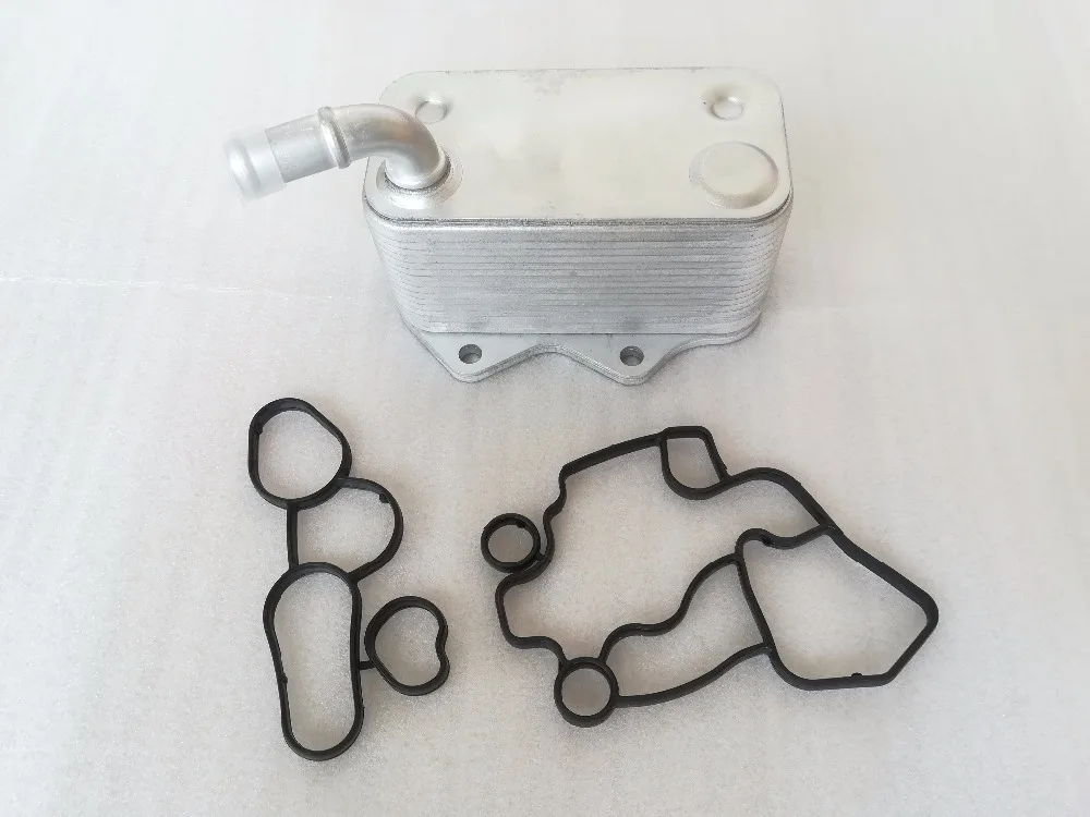 Масляный радиатор с прокладками для Audi A3 A4 Volkswagen Eos GTI Jetta Passat SEAT Leon SKODA 2.0L 06D117021C 90660|
