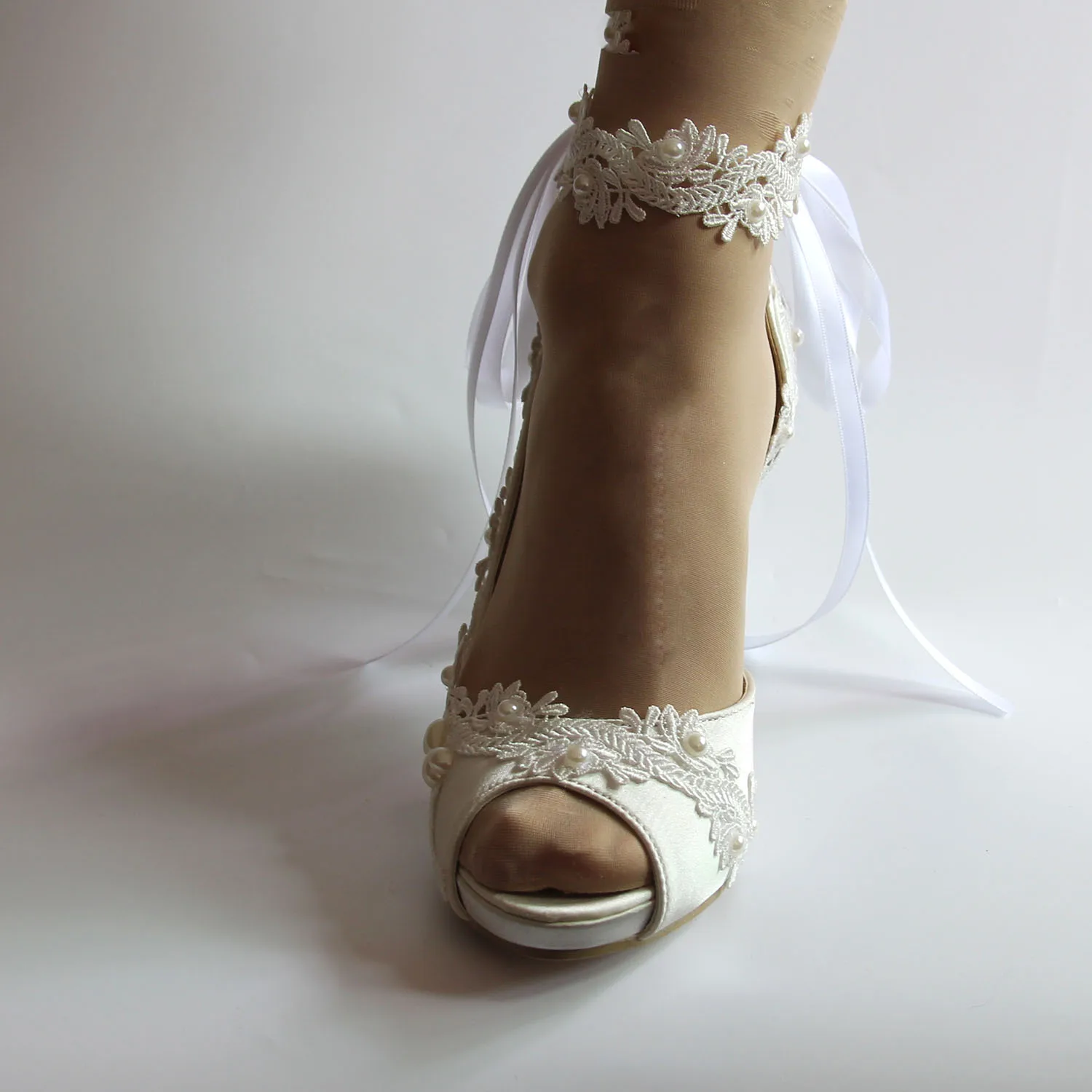 " свадебные туфли женские Винтаж кружева Свадебные Туфли с круглым носком со стразами на свадьбу для подружки невесты, платья для матери невесты