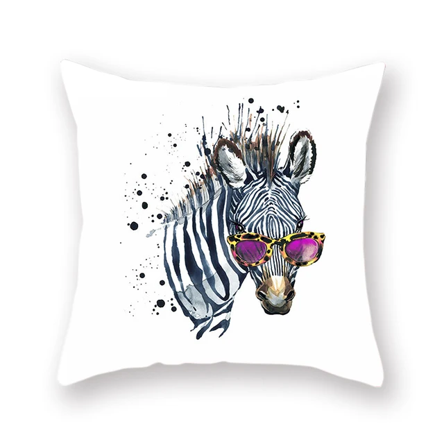 Kartun Animasi Sarung Bantal Lempar Cat Air Hewan Cushion Set