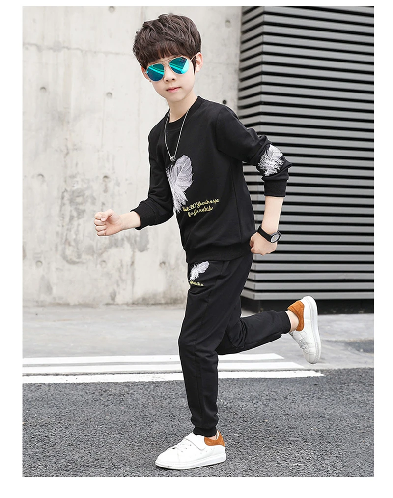 9223205057_590154845