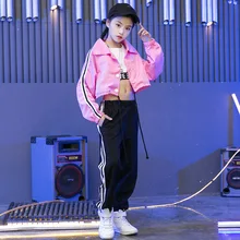 Розовая, фиолетовая куртка топ на бретелях, брючный костюм танцевальные костюмы в стиле джаз, хип-хоп, уличная одежда для девочек детская одежда для сцены