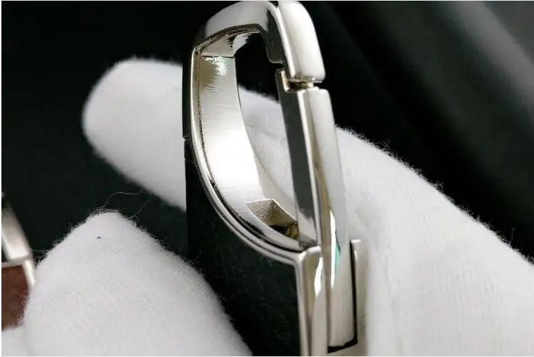

1PCS 2017 New Car styling car key chain for VW Volkswagen Golf MK4 MK5 MK6 Passat B6 B7 Jetta Tiguan Beetle accessories sticker