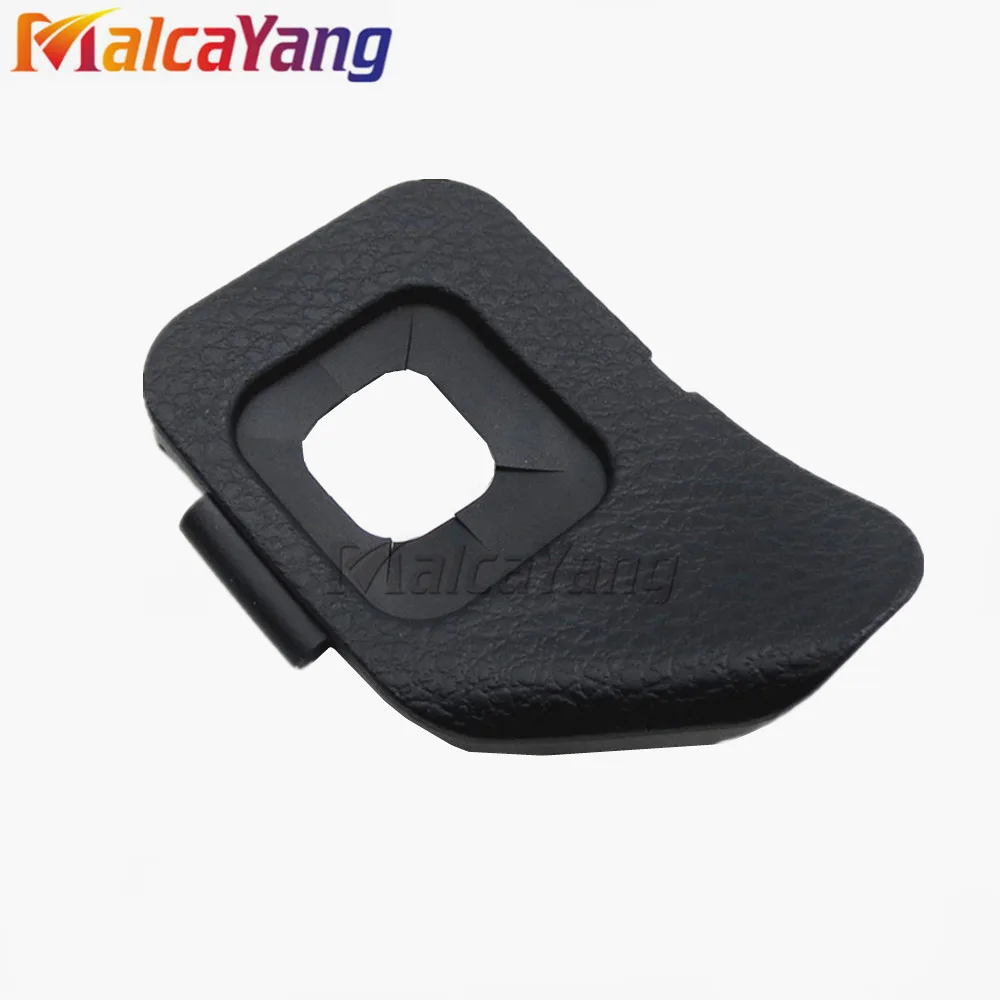 

Steering Wheel Cruise Control Switch Cover 45186-0R030-C0 for Toyota & Lexus NEW