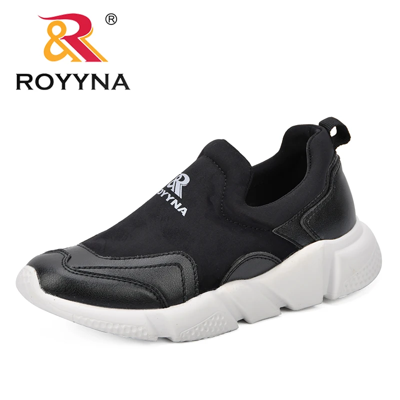 

ROYYNA 2019 Fashion Casual Shoes Woman Slip-On Breathable Sneakers Lovers Unisex Sneakers Women Shoes Chaussures Femme Trendy