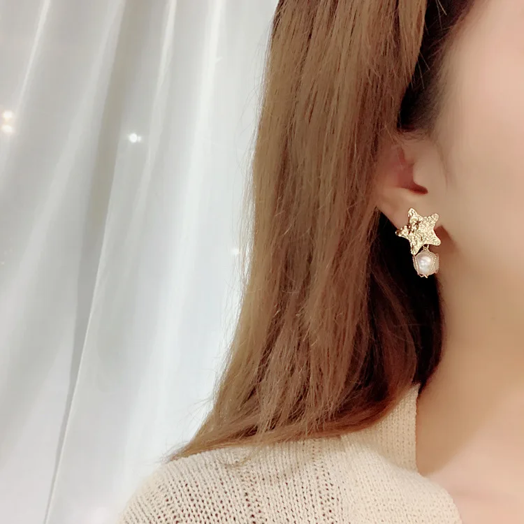 10413615976_1234791580