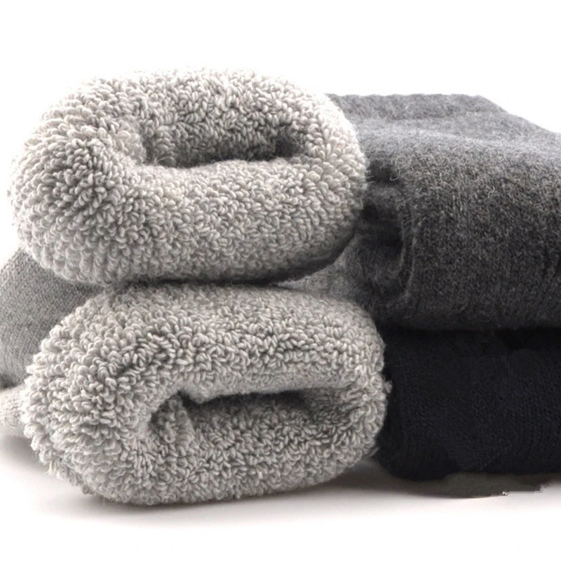

Covrlge Men's Socks 2019 Autumn Winter Simple Design Soft Top Selling 5 Pairs/lot Solid Random Color Socks NWM051