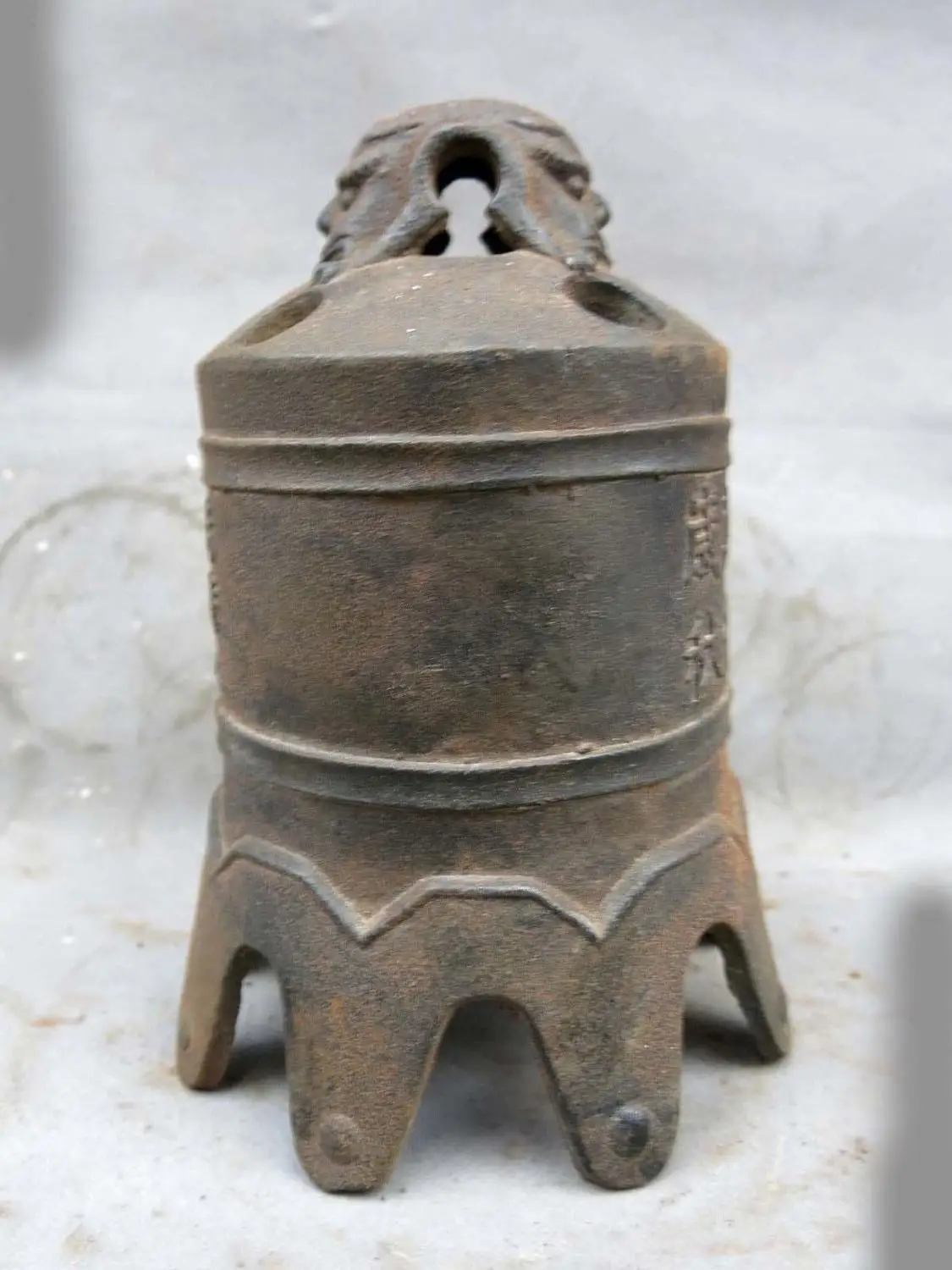 

8" Old China Iron carved fine Foo Dog lion blessing bell sculpture Statue