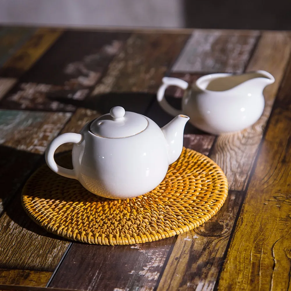 1Pc Simple Pastoral Round Handmade Rattan Mat Coaster Tea Coffee Drinks