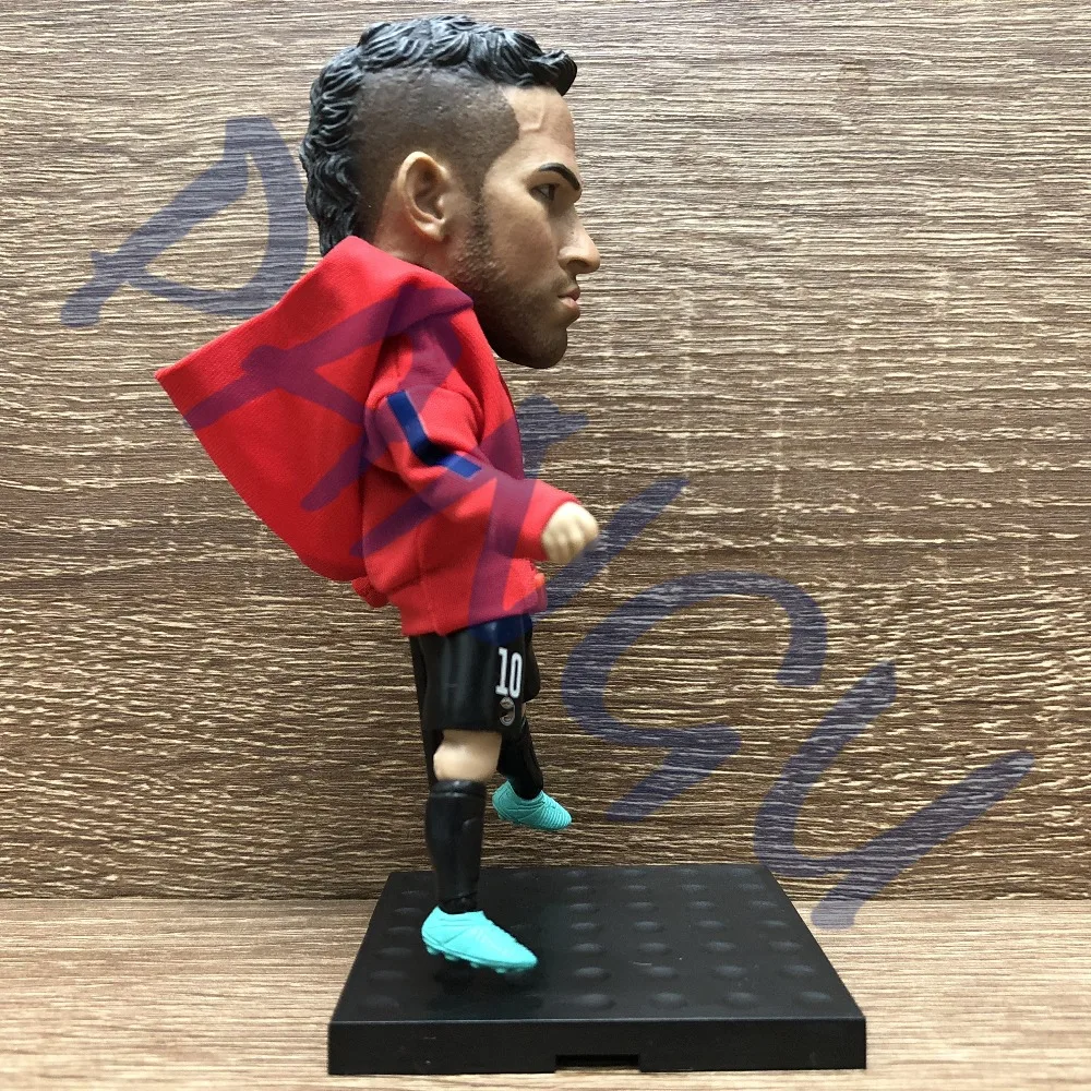 Soccerwe dolls figurine Sports stars NEYMAR #10 2017/18 delicate Movable joints resin model toy action figure collectible gift