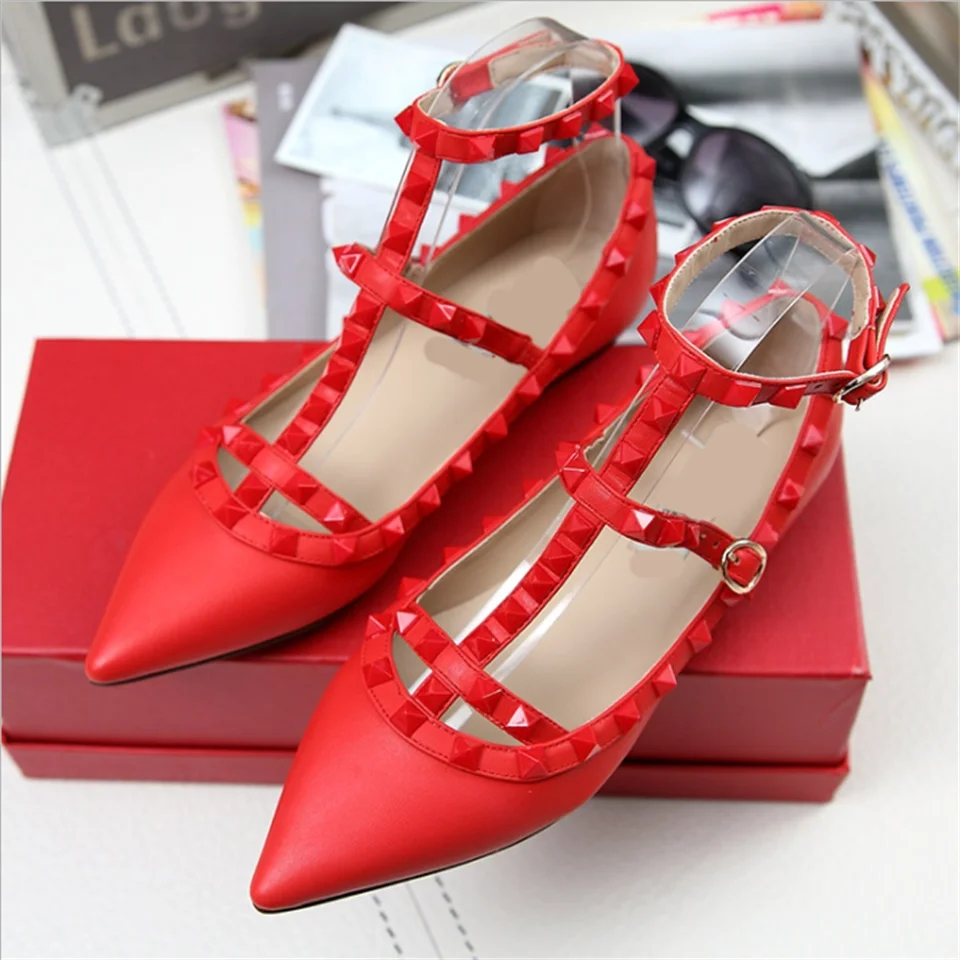 

2019 spring and summer new fashion real leather women's shoes rivet pointed toe buckle straps sexy women's flat shoes